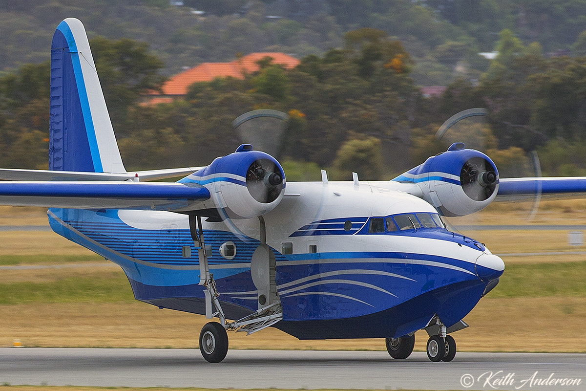 VH-NMO Grumman Albatross leaves Perth, heading for Avalon in Victoria ...