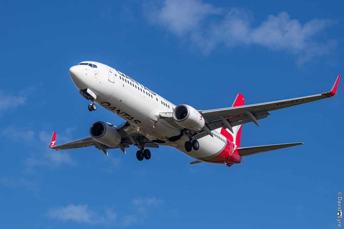 VH-VYJ Boeing 737-838 (MSN 34182/1842) of Qantas , named ‘Cann River ...