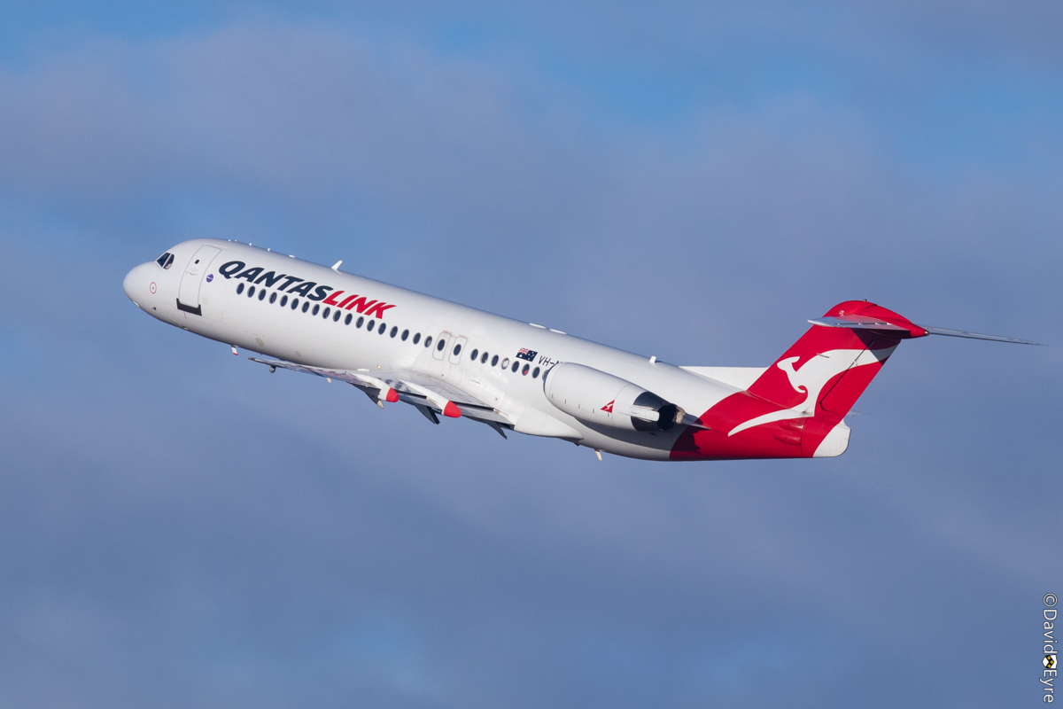 VH-NHG Fokker 100 (MSN 11514) of QantasLink (Network Aviation), at ...