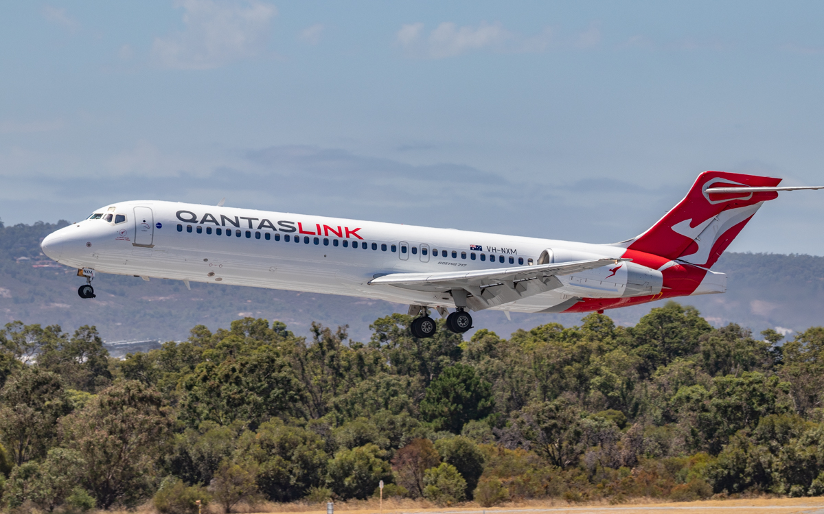 VH-NXM Boeing 717-231 (MSN 55094/5084) of QantasLink, named ‘Strzelechi ...