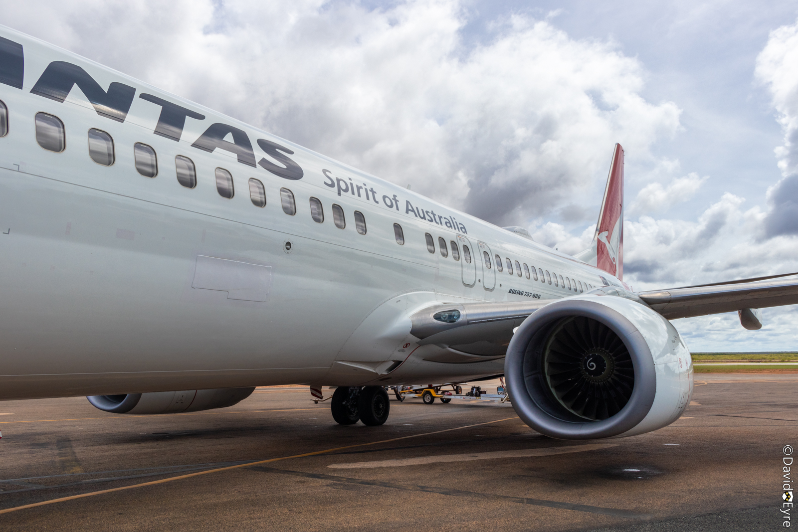 VH-VXH Boeing 737-838 of Qantas, named ‘Warrnambool’, at Broome Airport ...